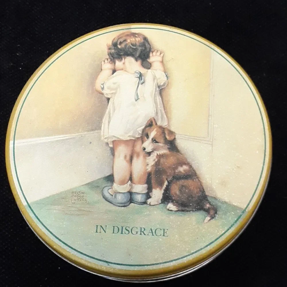 Vtg. Tins & Powder boxes & vintage‎ Avon bottle